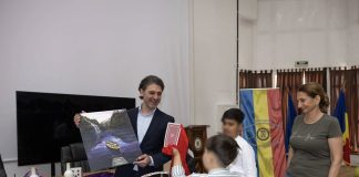 „Punți de bucurie” la Penitenciarul Rahova: copii și părinți reuniți prin spectacole și activități recreative