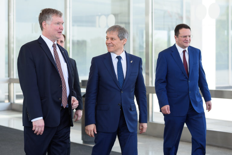 Vizită importantă în SUA a premierului Dacian Cioloș