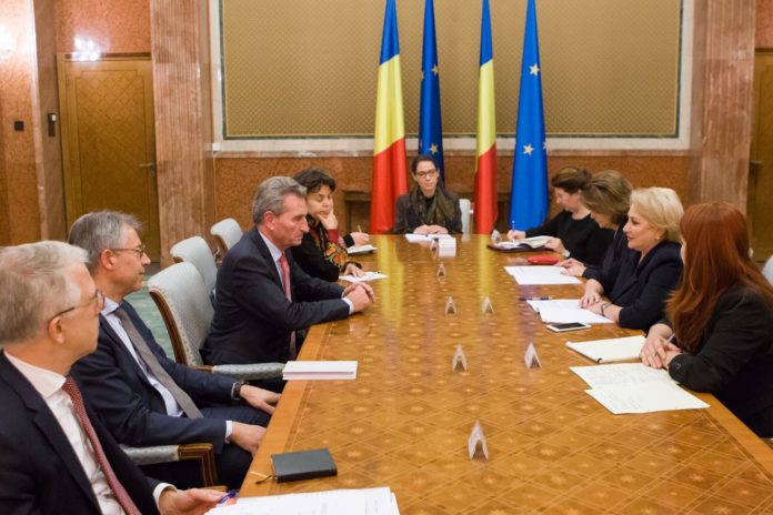Prim-ministrul Viorica Dăncilă s-a întâlnit cu comisarul european pentru buget și resurse umane, Günther Oettinger