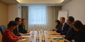 Discuții între ministrul Ştefan-Radu Oprea şi comisarul pentru Comerțul cu Europa al Marii Britanii, Andrew Mitchell