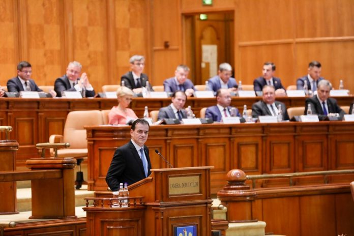 Orban Parlament