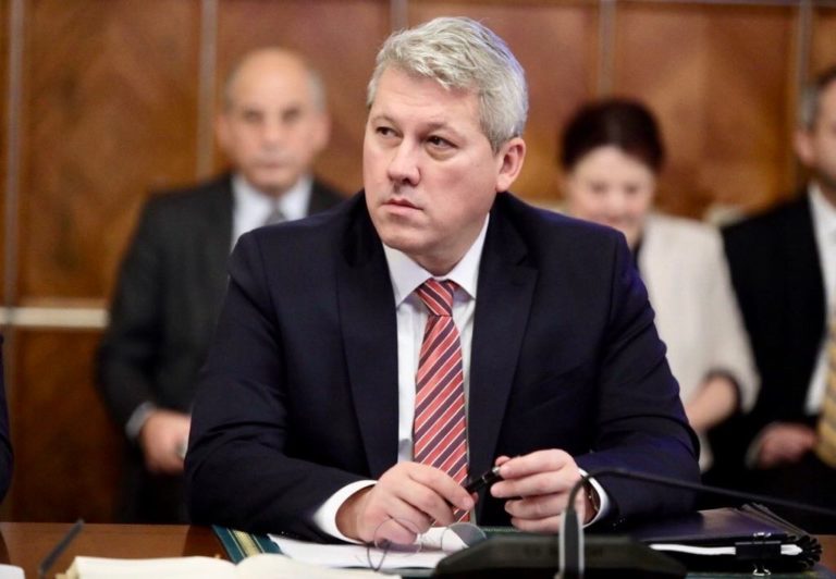 USR: Cătălin Predoiu nu mai poate fi ministru al Justiției, pur și simplu nu realizează gravitatea declarațiilor sale, care afectează independența justiției