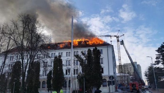 incendiu-prefectura-suceava