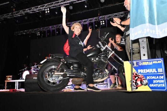 Viceprimarul USR-PLUS din Suceava câștigă pur întâmplător o motocicletă