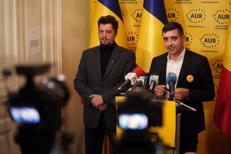 Simion: De astăzi se instaurează „dictatura generalului Ciucă” în România