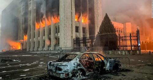 Kazahstan incendiere