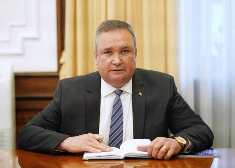 Premierul Nicolae Ciucă efectuează joi o vizită de lucru în judeţul Alba