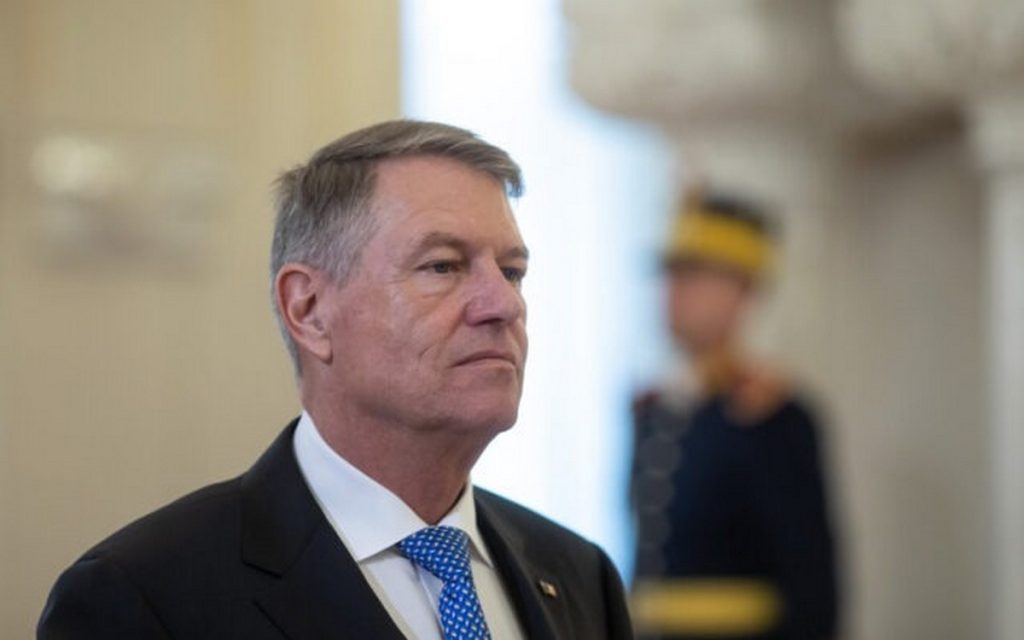 Iohannis: As long as I have a say, there will be no public pay cuts