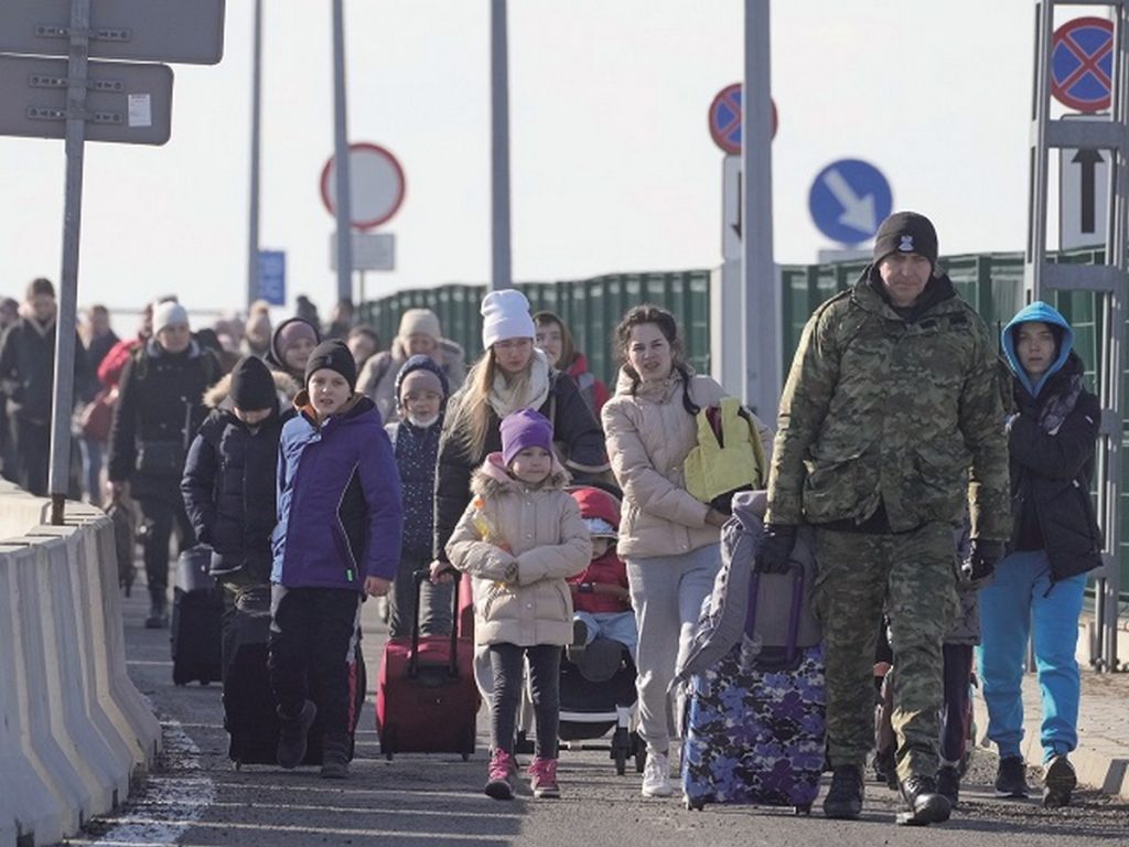Roughly 76,700 travelers, including 7,783 Ukrainians, enter Romania on May 15
