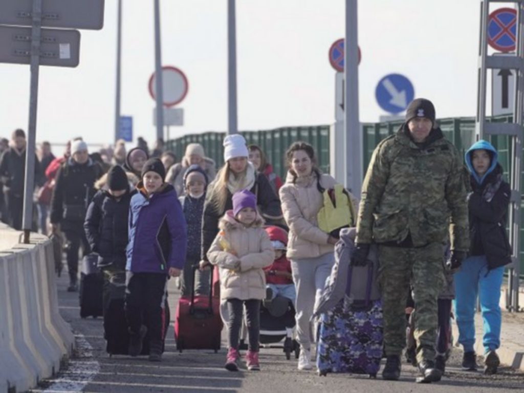 The government will provide the necessary funds for the expenses of the Ukrainian refugees