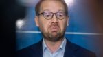 Dominic Fritz: The president now has the constitutional authority to dissolve Parliament. The USR is calling for early elections