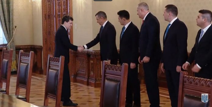 The Luca Niculescu administration will be sworn in on Tuesday evening at the Cotroceni Palace